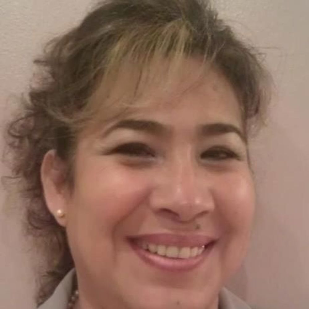 Meet your Posher, Gloria